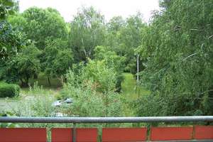 Ruhige 2-Raum-Wohnung mit Balkon in der idyllischen Erla-Siedlung – Fullaweg 9, 4349 Thekla, Leipzig – Vorschaubild 3