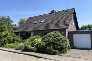 Einfamilienhaus mit viel Platz, Garten und Garage in Bielefeld-Schröttinghausen – 33739 Dornberg, Bielefeld – Vorschaubild 2