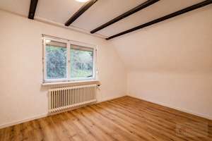 Großzügiges Mehrgenerationenhaus in sonniger Lage von Oberprechtal – Die vollständige Adresse der Immobilie erhältst du vom Anbieter., 79215 Elzach – Vorschaubild 11