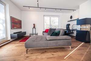 Helles Vollmöbliertes Penthouse Apartment in Neubau (3 Zimmer/121qm+Parking+Gym-Room) [ENG+DE+ESP] – Weinbergerstraße 61, 81241 Pasing, München – Vorschaubild 7