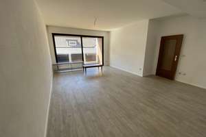 Sie wohnen direkt im Zentrum! 2-ZKB Wohnung mit Balkon in der Gütersloher Innenstadt – Die vollständige Adresse der Immobilie erhältst du vom Anbieter., 33330 Innenstadt-Kernstadt, Gütersloh – Vorschaubild 2