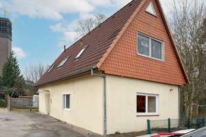 Wohn- und Gewerbeeinheit unter einem Dach in zentraler Lage von Bordesholm – Die vollständige Adresse der Immobilie erhältst du vom Anbieter., 24582 Bordesholm – Vorschaubild 3