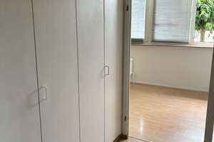 EIGENNUTZUNG provisionsfreie Galerie-Maisonette-Wohnung,offener Grundriss,hohe Decken+Garage im Haus