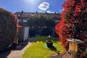 Bezugsfreies und geräumiges Reihenmittelhaus mit zwei Garagen und Garten – Die vollständige Adresse der Immobilie erhältst du vom Anbieter., 47179 Wehofen, Duisburg – Vorschaubild 33