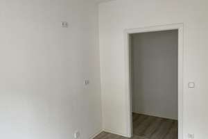 Attraktive 3-Zimmer-Wohnung mit Loggia in Chemnitz-Hilbersdorf! – Die vollständige Adresse der Immobilie erhältst du vom Anbieter., 9131 Hilbersdorf, Chemnitz – Vorschaubild 6