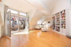 Schwabing – am Hohenzollernplatz: 4-Zimmer-Maisonettewhg. im DG mit Balkon zum Innenhof, Lift & TG. – Die vollständige Adresse der Immobilie erhältst du vom Anbieter., 80796 Neuschwabing, München – Vorschaubild 4