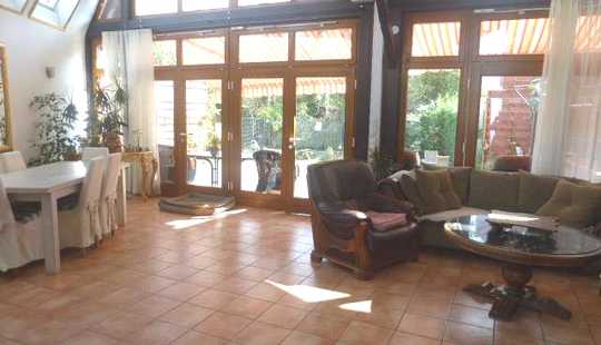 Bild von Ruh. gute Wohnlage, 1-Fam.-Haus, 63452 Hanau, Garage, gr. Garten