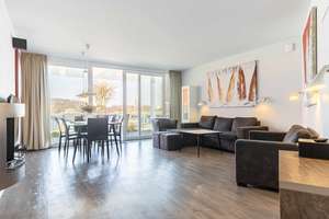Ostseefeeling pur – Kamin, Sauna & Meerblick!
Traumhafte Ferienwohnung am Yachthafen Priwall – 23570 Travemünde, Lübeck – Vorschaubild 12