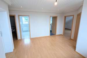 Wunderbar helle 3 Zimmer  DG Wohnung mit Fernblick zu jeder Jahreszeit – Die vollständige Adresse der Immobilie erhältst du vom Anbieter., 33106 Elsen, Paderborn – Vorschaubild 5