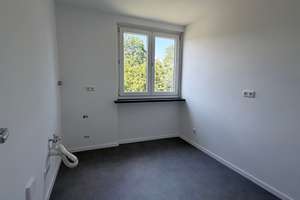 Schöne 3-ZKB Wohnung mit Balkon zu vermieten – Reichenberger Straße 36, 86161 Wolfram-und Herrenbachviertel, Augsburg – Vorschaubild 5