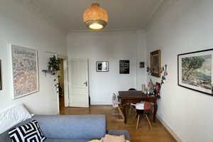 3-Zimmer-Altbauwohnung mit Balkon und Einbauküche - Top-Lage Nordend-Ost – Rothschildallee 41, 60389 Frankfurt am Main – Vorschaubild 2