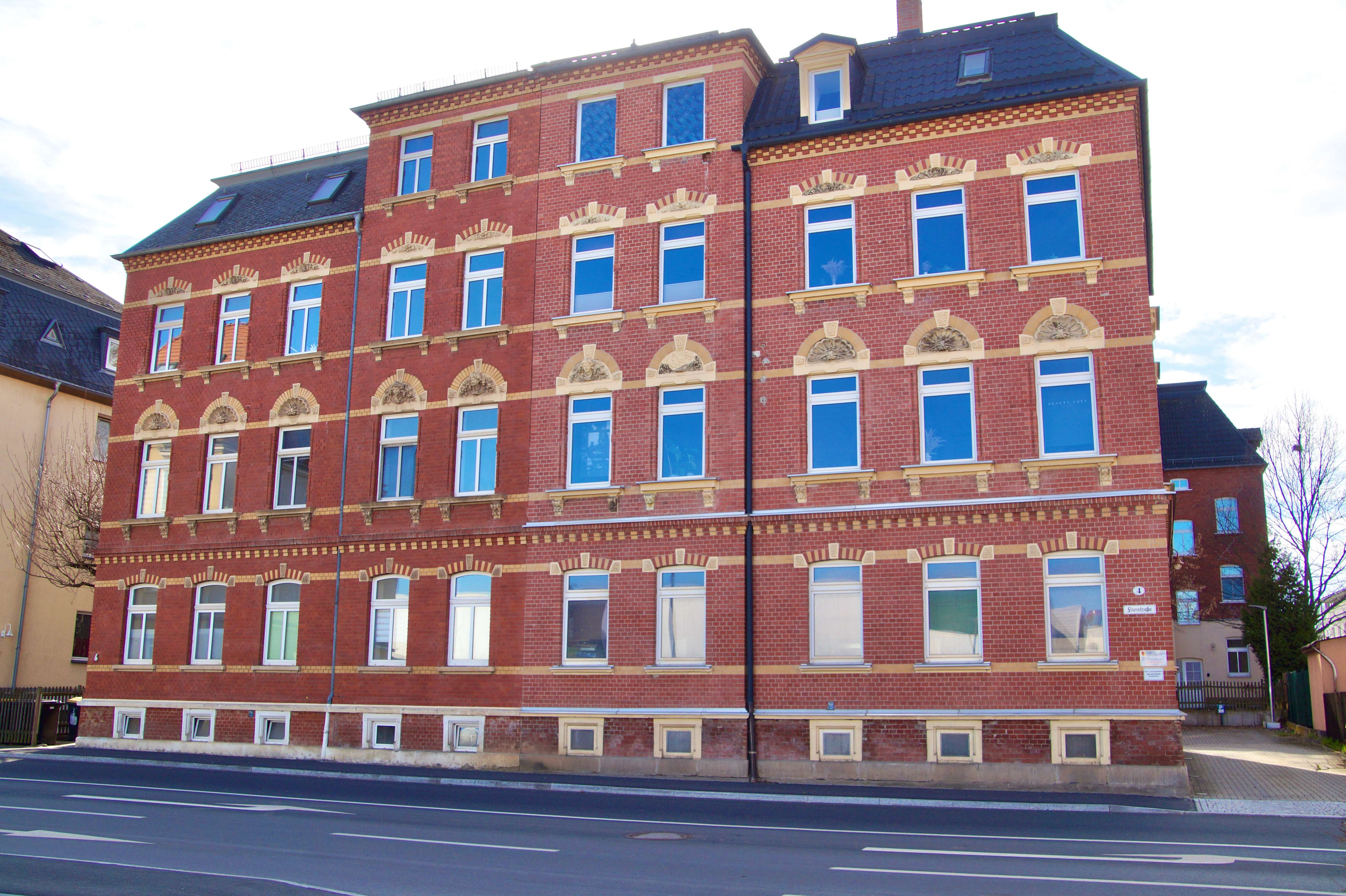 Historischer Charme mit Gestaltungsspielraum – Zweiraumwohnung im Denkmalobjekt, Zwickau – Bild 1