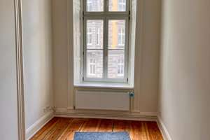 Neu modernisierte Altbauwohnung in Top Lage nahe Binnenalster - 6 Zimmerwohnung (3 3/2) – Große Theaterstraße 39, 20354 Neustadt, Hamburg – Vorschaubild 8