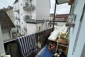 Vermietete 2-Zimmer-Altbauwohnung mit Balkon in gefragter Kieler Lage – ideale Kapitalanlage! – Die vollständige Adresse der Immobilie erhältst du vom Anbieter., 24114 Südfriedhof, Kiel – Vorschaubild 4