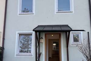 Reihenmittelhaus mit Ausbaupotenzial – Die vollständige Adresse der Immobilie erhältst du vom Anbieter., 81673 Josephsburg, München – Vorschaubild 1