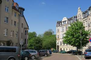 Schöne 3 Zi-Wohnung mit Balkon, Laminat, off. Küche, Wannenbad in der südl. Innenstadt – Beyschlagstraße 29, 6110 Südliche Innenstadt, Halle (Saale) – Vorschaubild 2