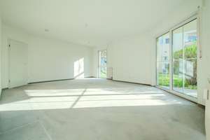 BEZUGSFREI – PARTERRE – TERRASSE – ROLLOS – TAGESLICHTBAD – TG-STELLPLATZ – 1239 Leubnitz-Neuostra, Dresden – Vorschaubild 9