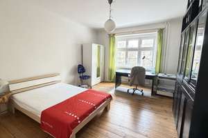 Großzügige Altbauwohnung im Denkmalobjekt – ca. 127 m² in Berlin-Charlottenburg – Kamminer 27, 10587 Charlottenburg, Berlin – Vorschaubild 3