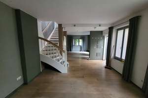 Ein Ort zum Aufatmen – Ihre persönliche Stadtoase mit Erweiterungspotenzial durch Baugenehmigung