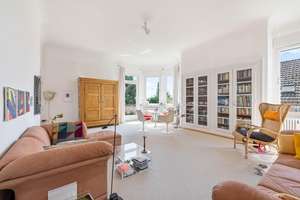 Wunderschöne, denkmalgeschützte Stadtvilla in bevorzugter und ruhiger Wohnlage  – Die vollständige Adresse der Immobilie erhältst du vom Anbieter., 70193 Lenzhalde, Stuttgart – Vorschaubild 5