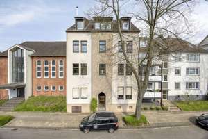 Charmantes Mehrfamilienhaus mit 5 Wohneinheiten – voll vermietet & kernsaniert – Die vollständige Adresse der Immobilie erhältst du vom Anbieter., 45141 Stoppenberg, Essen – Vorschaubild 2