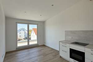 ERSTBEZUG: Exklusive 2-Zimmer Dachgeschosswohnung mit hochwertiger Einbauküche & Balkon in Mailing – Brunellenstraße 6-8, 85055 Mailing, Ingolstadt – Vorschaubild 3