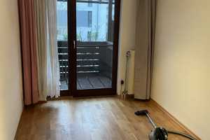 Teilmöbliertes 5-Zimmer-Reihenhaus mit Einbauküche, Ideal für WG – Coventrystrasse 71, 60363 Frankfurt am Main – Vorschaubild 5