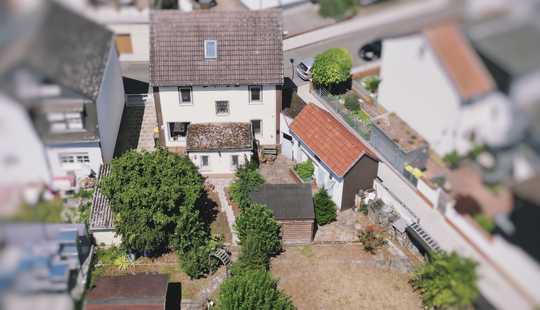 Bild von PREIS REDUZIERT - Haus mit gr. Garten nahe S-Bahn Okarben - zusätzl. Bebauung gem §34 mögl