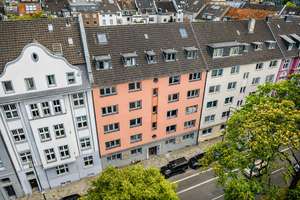 Pempelfort: historisches Mehrfamilienhaus mit Garten in beliebter Lage – 40477 Golzheim, Düsseldorf – Vorschaubild 2