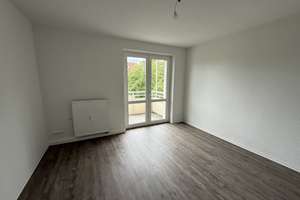 Reinkommen & Wohlfühlen! 3-RWE mit Balkon! – Liebigstr. 15, 1069 Südvorstadt-West, Dresden – Vorschaubild 3