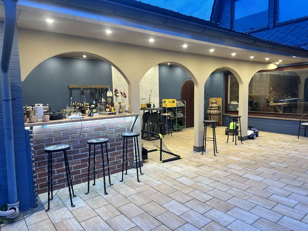 Immobilie in Blomesche Wildnis - Exklusives Einfamilienhaus mit Wasserzugang, mediterraner Terrasse und großem Traumgrundstück - Bild 4