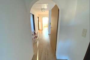 3-Zimmer-Dachgeschosswohnung mit Garten – Die vollständige Adresse der Immobilie erhältst du vom Anbieter., 85049 West, Ingolstadt – Vorschaubild 3