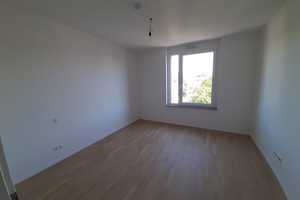 Helle neuwertige 3-Zimmer-Wohnung mit Balkon und Einbauküche in Stuttgart-Steckfeld – Stuttgart – Vorschaubild 14