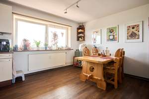 Über den Dächern Kiels: Modernisierte 3-Zimmer-Wohnung mit Balkon und Parkblick – Die vollständige Adresse der Immobilie erhältst du vom Anbieter., 24148 Ellerbek, Kiel – Vorschaubild 13