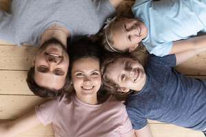 Strahlend und lauschig – ein Traumhaus für die Familie – Die vollständige Adresse der Immobilie erhältst du vom Anbieter., 75335 Dobel – Vorschaubild 11