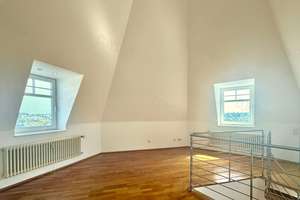 BEZUGSFREI - CHARMANTE Dachgeschosswohnung - HERRLICHE Loggia - 3.OG – Die vollständige Adresse der Immobilie erhältst du vom Anbieter., 13158 Wilhelmsruh, Berlin – Vorschaubild 15