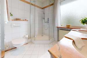 Ruhig gelegenes Reihenmittelhaus mit Potenzial in Kirchheim bei München – Die vollständige Adresse der Immobilie erhältst du vom Anbieter., 85551 Kirchheim bei München – Vorschaubild 15