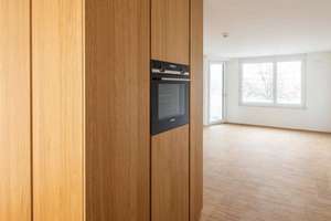 Gehobene 2-Zimmer-Wohnung mit Balkon & Dachterasse – Die vollständige Adresse der Immobilie erhältst du vom Anbieter., 80686 Land in Sonne, München – Vorschaubild 2