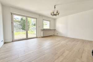 Familienfreundliches Reihenhaus mit Garten, Terrasse & 5 Zimmern – sofort einziehen & Potenzial nutz – Vogelsbergstraße 31, 63654 Büdingen – Vorschaubild 2