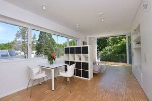 Modern möblierte Wohnung mit großer Fensterfront und Blick ins Grüne in Stuttgart Weilimdorf – Die vollständige Adresse der Immobilie erhältst du vom Anbieter., 70499 Weilimdorf (Ortsteil), Stuttgart – Vorschaubild 7