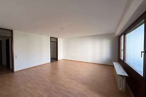 Gemütliche 1-Zimmer-Wohnung mit Balkon und Stellplatz
