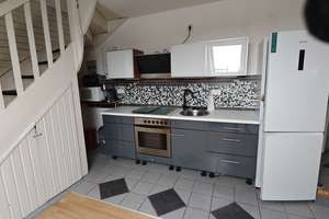 "FREI" vollmöbl. Masionette App. in ruhiger Seitenstr. zentral Lage