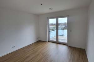Modernes Wohnen auf zwei Ebenen – klimatisierte 4-Zimmer-Maisonettewohnung mit EBK und Südbalkon – Meinstraße 4a, 38448 Vorsfelde, Wolfsburg – Vorschaubild 8