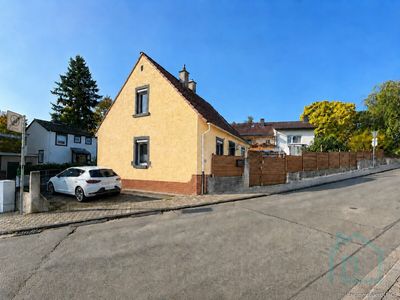 Charmantes gepflegtes Einfamilienhaus mit Garten, Kaminofen & Garage