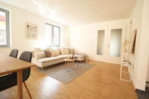 Lichtdurchflutete Maisonettwohung im Einfamilienhausstil – Die vollständige Adresse der Immobilie erhältst du vom Anbieter., 1445 Radebeul – Vorschaubild 1