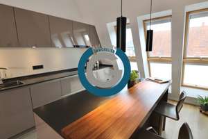 LOFT-STYLE PENTHOUSE MIT AUFZUG - STILVOLLE EINBAUKÜCHE & EINBAUTEN - SONNIGE TERRASSE & KAMIN