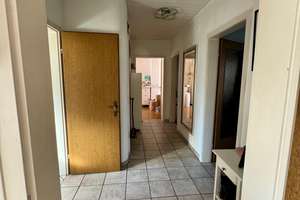 Zeitmietvertrag Helle 3-Zimmer Erdgeschosswohnung mit Wintergarten, Terrasse und Gartennutzung  – Franz-Hitze-Straße 5, 47807 Fischeln, Krefeld – Vorschaubild 10
