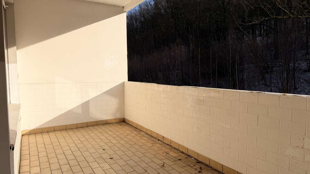 Immobilie in Ennepetal - Etagenwohnung mit eigener Garage und Blick ins Grüne - Bild 3