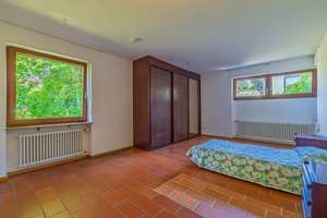 ***Viel Raum zum Leben - Großzügiges Einfamilienhaus mit Hallenbad - in TOP Lage*** – Die vollständige Adresse der Immobilie erhältst du vom Anbieter., 77654 Offenburg – Vorschaubild 11