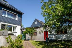 Freistehendes Ein- oder Mehrgenerationenhaus mit Charme auf großem Grundstück in Herkenrath – Die vollständige Adresse der Immobilie erhältst du vom Anbieter., 51429 Herkenrath, Bergisch Gladbach – Vorschaubild 75